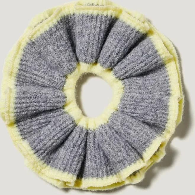 Women's Knitted Scrunchie