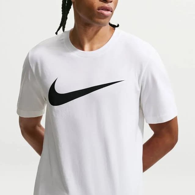 Nike Men's Sportswear Swoosh T-Shirt