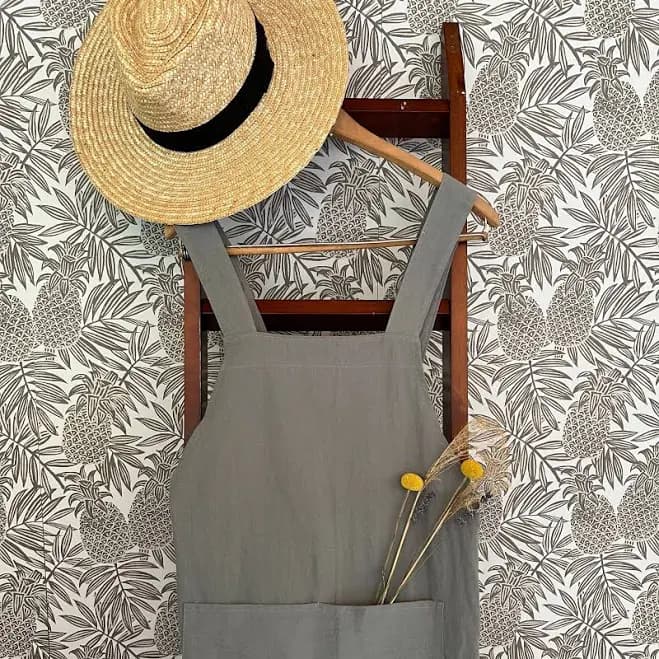 Cross back Apron