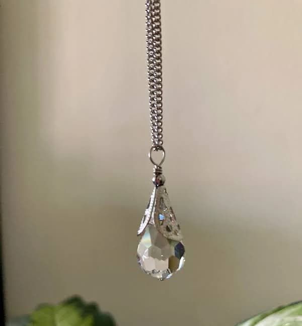 Teen Girls Teardrop Crystal Pendant Silver Chain Necklace