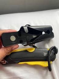 EASY-CUT Retractable Box Cutter, 3pk, Safety with Guide Tech - Walmart.com