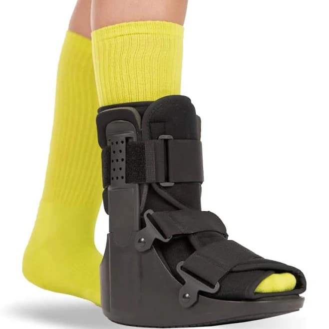 Metatarsal Stress Fracture Walking Boot Foot Pain and Ankle Sprain Brace for Recovery