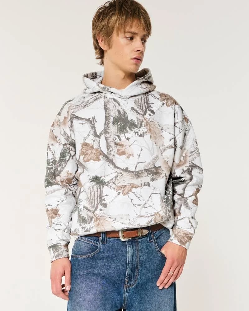 Hollister Men's Boxy Senior Year 2026 Graphic Hoodie