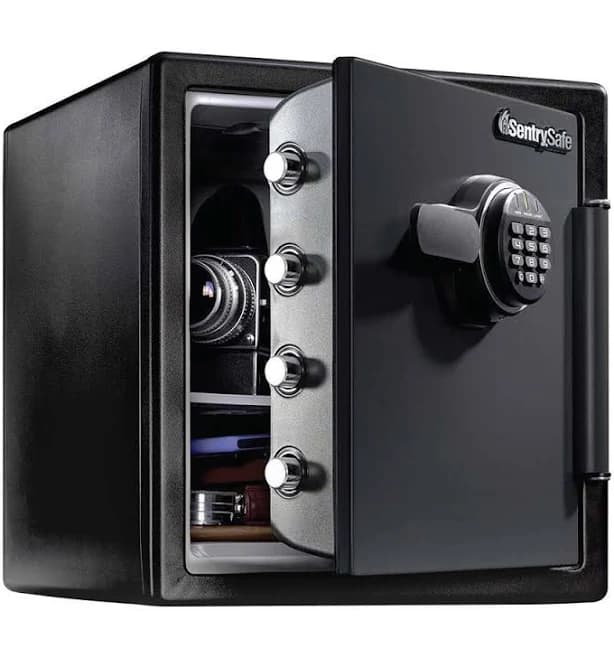 SentrySafe Sentry Safe Digital Fire/Water Safe sfw123es