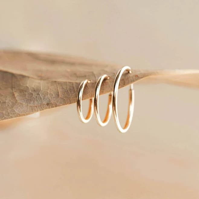 Endless Hoops Hello Adorn