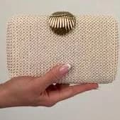 Seashell Weave Clutch (Ivory)