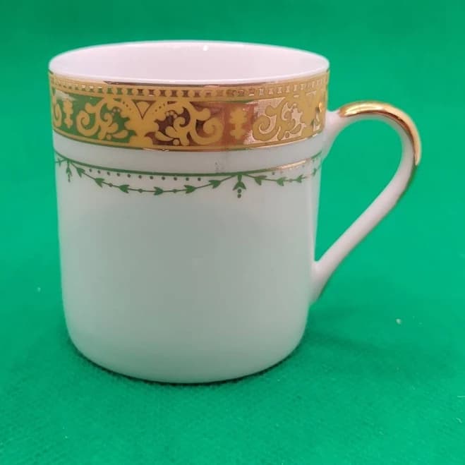 White And Gold Trim Mini Tea Cup