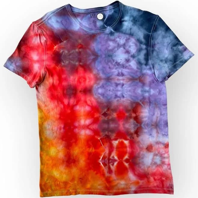Small Psychedelic Tie Dye T-Shirt, Red, Purple & Blue Glitch Ice Dye Shirt, Wild Sky Tie Dye Hand-Dyed Clothing, Colorful Glitch Tie Dye Tee