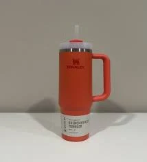 Stanley Quencher H2.0 Flowstate Tumbler 30oz HOT CORAL NEW Spring 2025