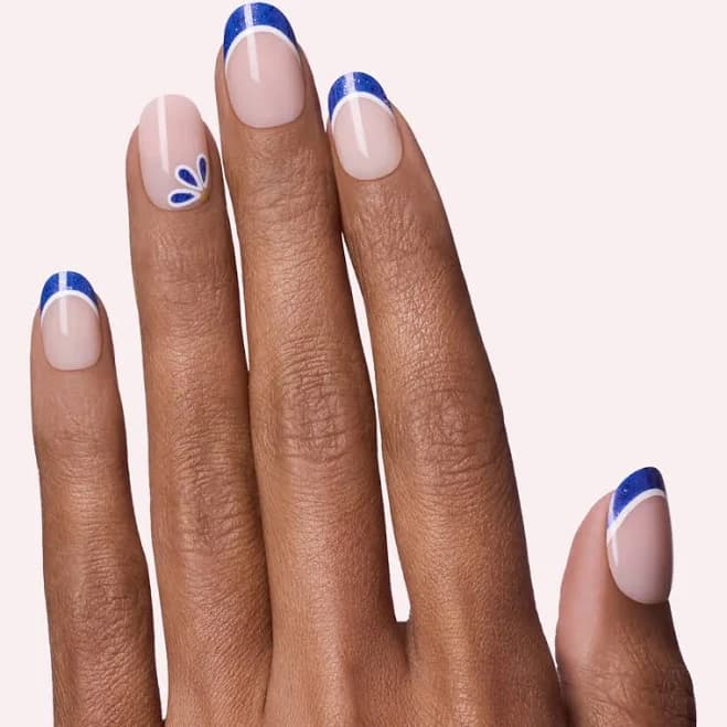 Dashing Diva Magic Press Yacht Club Press-On Nails