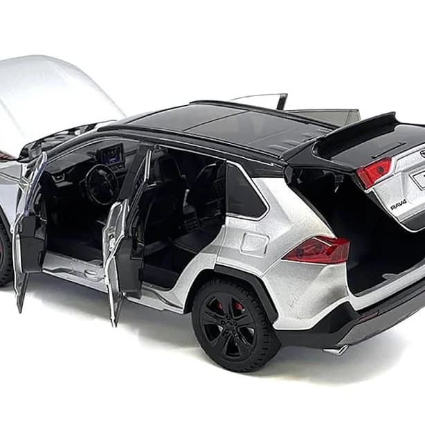 None. Toyota Rav4 Hybrid XSE Silver Metallic With Black Top And Sunroof 1/24 Diecast M - New Toys & Collectibles | Size: m