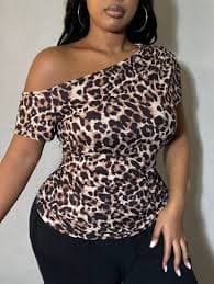 SHEIN SXY Plus Size Women's Leopard Print Asymmetrical Neck Ruched Summer Tee, Suitable For Date Night, Birthday, Bachelorette Party, Casual, Shopping, Streetwear, Going Out, Easy To Match&Looks Slim, Flatter The Figure |