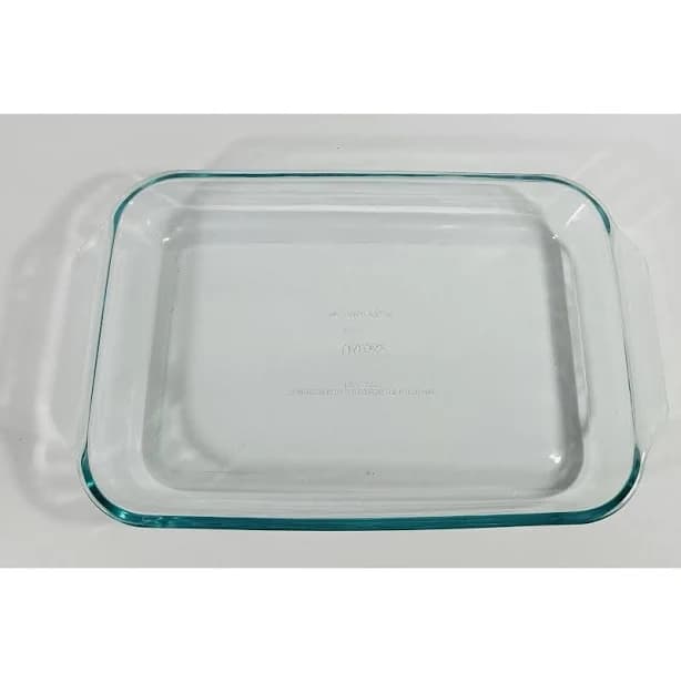 Pyrex Glass Baking Casserole Dish 3qt / 2.8L Handles #233 Clear 13x9x2 Lasagna