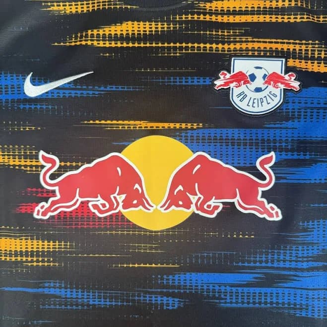 RB Leipzig 2021/2022 Away Football Shirt Small