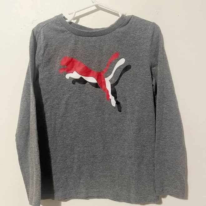 PUMA Heather Gray Tee With Bold Red Logo - Kids | Color: Gray/Red | Size: XS