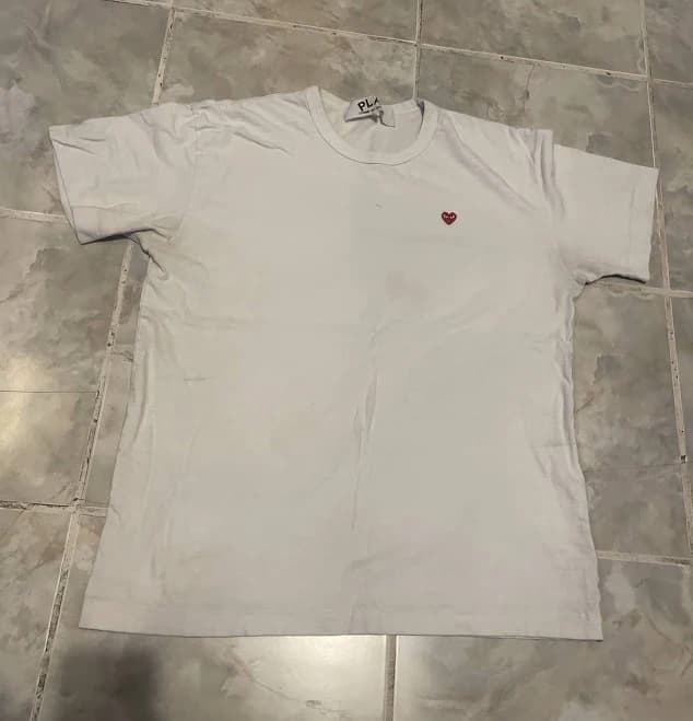 Comme Des Garcons Cdg Play Red Heart Eye Logo White T-shirt Size Small