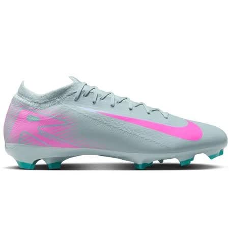 Nike Mercurial Vapor 16 Pro Low-Top Soccer Cleats