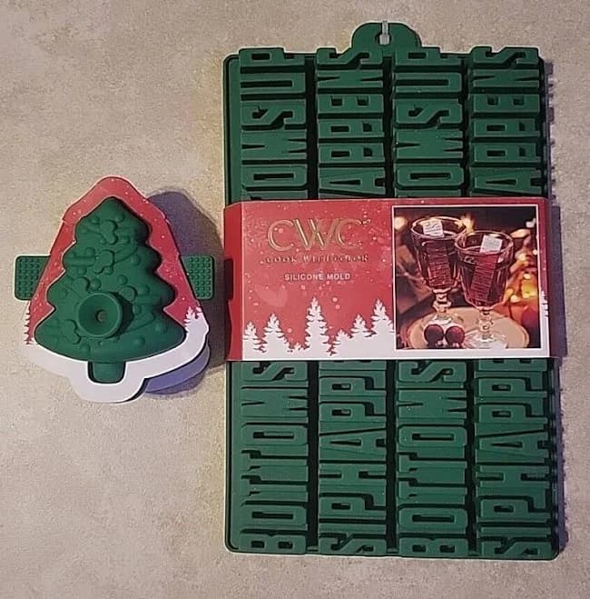 Cook with Color New CWC Cook with Color Christmas Gingerbread Man Ice Mold