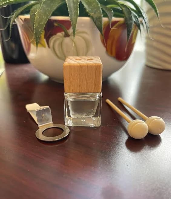 Glass Jar Car Diffuser with Wooden Cap