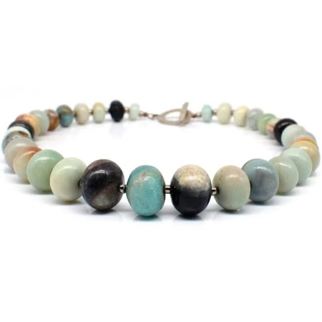 Lady Amazon Graduated Natural Stone Necklace