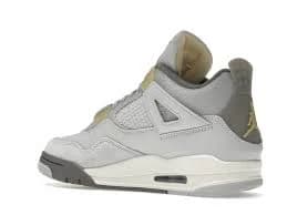 Air Jordan Retro 4 Size 11 White/Light Grey