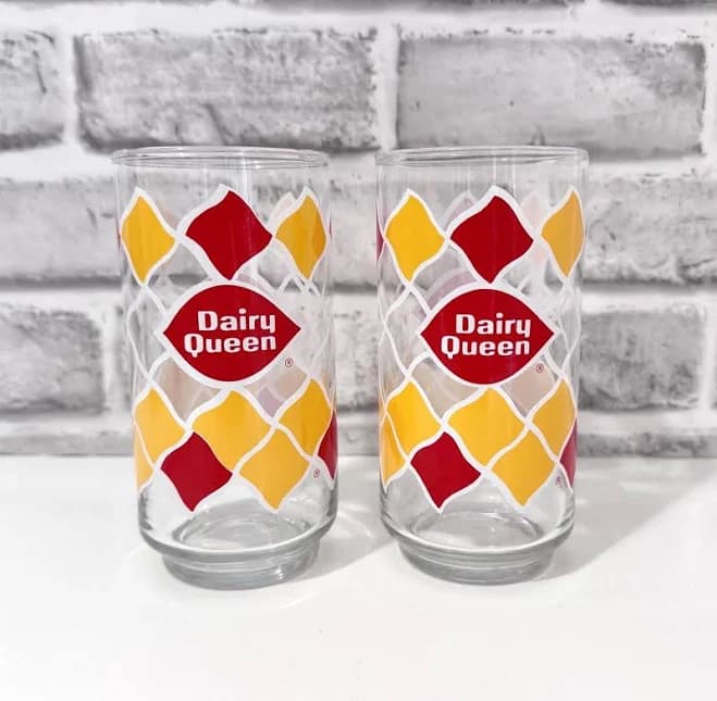 Dairy Queen Ice Cream Promotional Glasses Set ~ Set Of 2 / Vintage 80s Fast Food Promotional Glasses