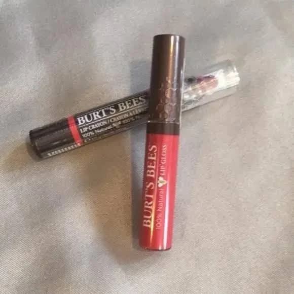 Burt's Bees Lip Gloss and Lip Crayon Napa Vineyard1