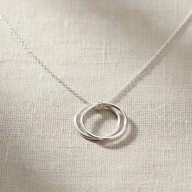 925 Sterling Silver Minimalist Interlocking Circles Necklace