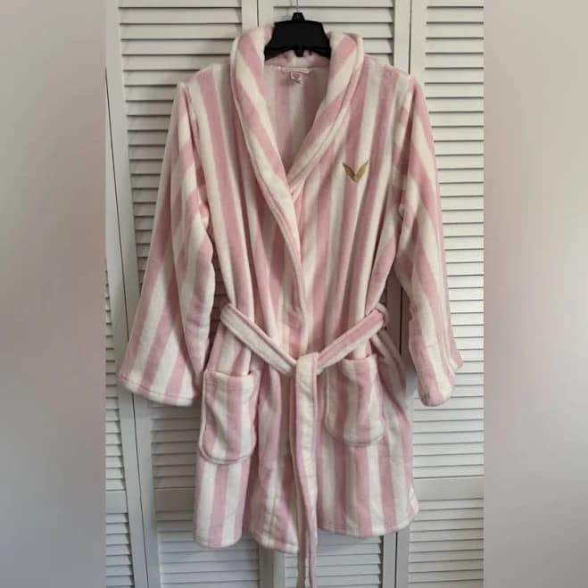 Victoria's Women's Secret Short Cozy Robe Color Emerald