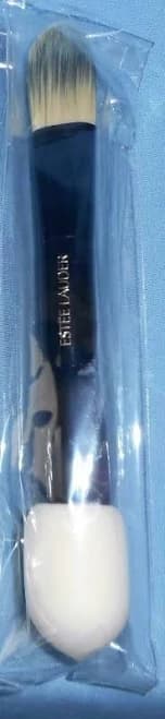 Estee Lauder Dual Foundation Brush