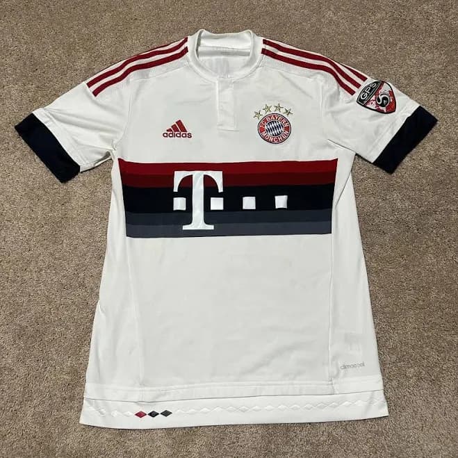 adidas FC Bayern Munich Soccer Mini Kit XX-Small