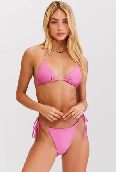 Sunkissed LE TRIANGLE SWIM TOP in Pink at Nordstrom, Size Large