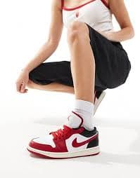 Nike Air Jordan 1 Low sneakers in white and red | ASOS