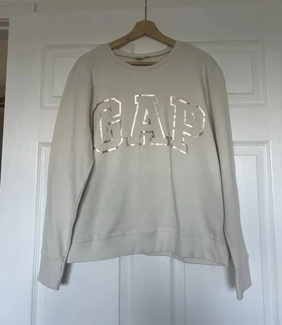 Gap Womens Sweatshirt Cream Crewneck Long Sleeves Logo Relaxed Fit