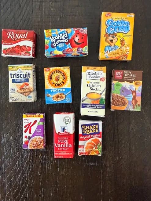 Zuru Mini Brands Foodie Home Lot - Choose Your Mini: kool-Aid, golden crisp, Triscuit, Kellogg's, McCormick, shake and bake