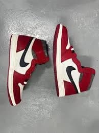 Nike air jordan 1 retro high OG “Chicago lost & found”