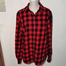 SO red & black buffalo plaid perfectly soft flannel shirt, exc. cond., size XS