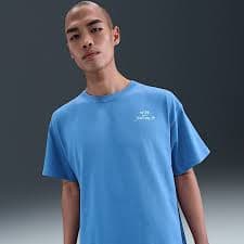 Nike Sportswear Men's Graphic T-Shirt. Nike CH