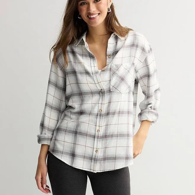 Juniors' SO Boyfriend Button-Front Flannel Shirt, Women's, Size: XS, White Blue Plaid