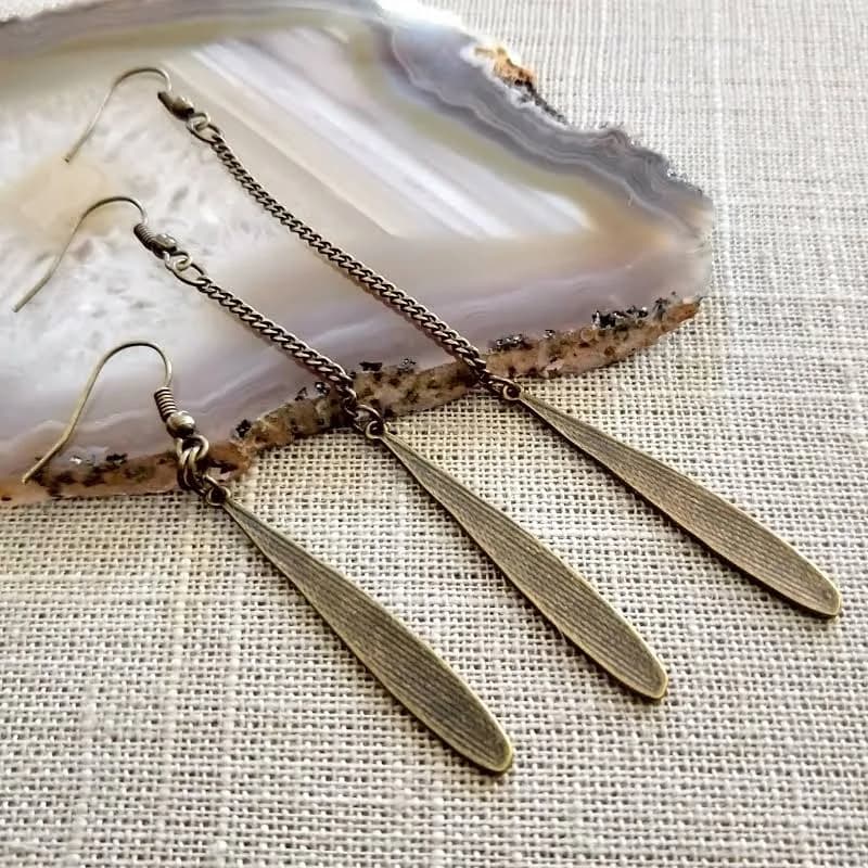 Minimalist Flat Spike Earrings