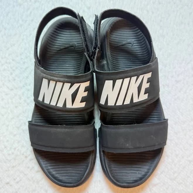 Nike Womens Sandals 6 Slides Two Strap Adjustable Black Comfort Casual