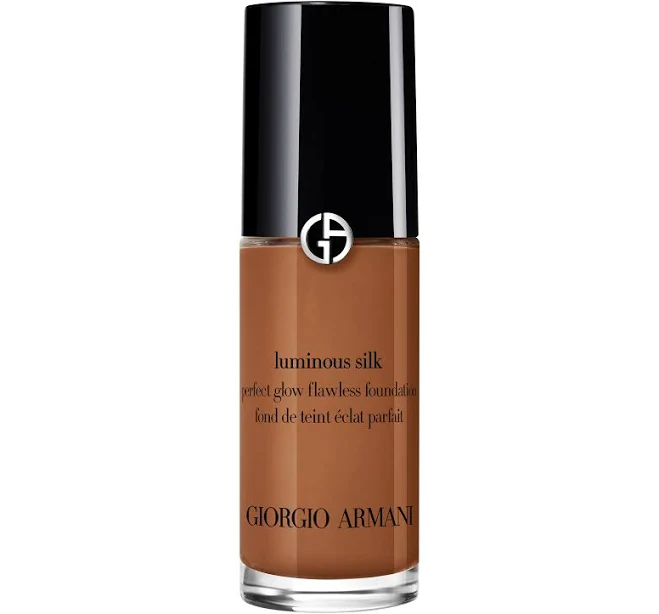 Armani Beauty Luminous Silk Natural Glow Foundation
