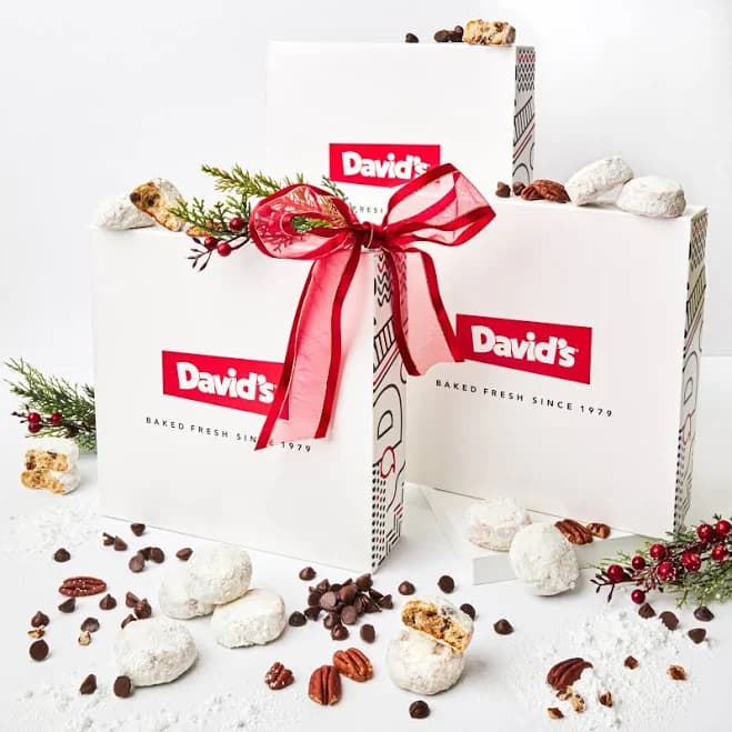 Chocolate Chip Pecan Meltaways Dessert Boxes
