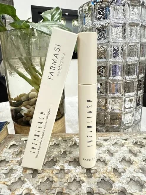 Farmasi Mascara Infinilash, Ultra Black Finish