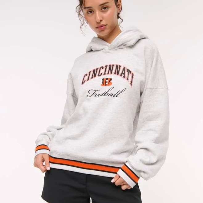 Women's Abercrombie & Fitch Sunday Hoodie in Light