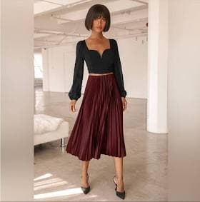 Lulus Exclusive Tie-Back Long Sleeve Crop Top