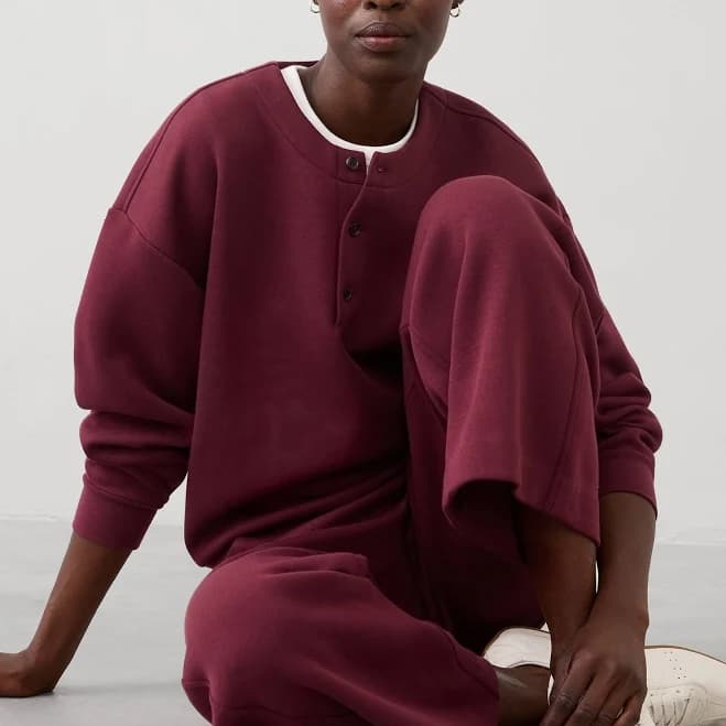 Women's Weekender Henley Sweatshirt