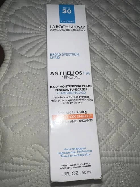 La Roche-Posay Anthelios HA Mineral Sunscreen Moisturizer SPF 30