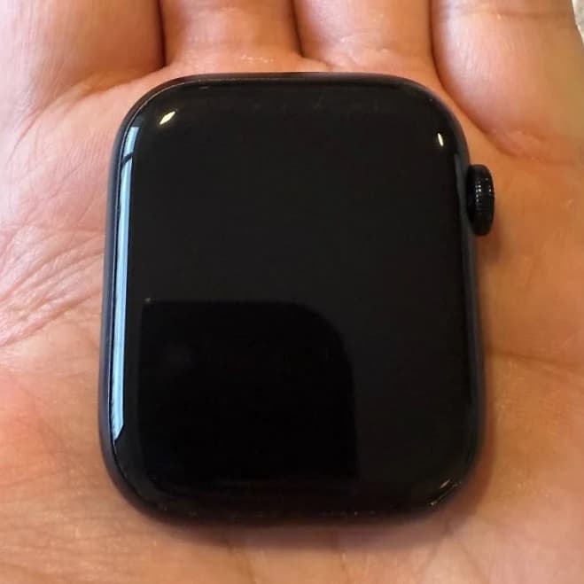 Restored Apple Watch Series 8 Aluminum Case