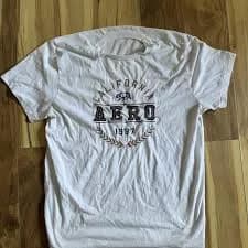 Aeropostale Men's White and Cream T-shirt